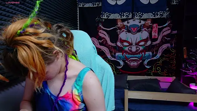 KIKI_Krash live sex cam