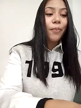 SusieSunnny's cam snapshot