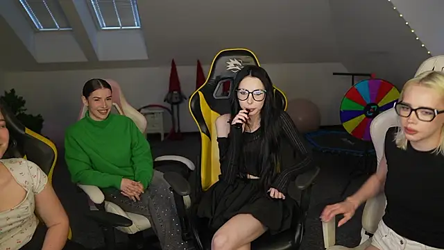 Jessica_start live sex cam