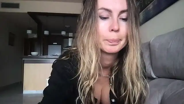 LeMilf's cam snapshot