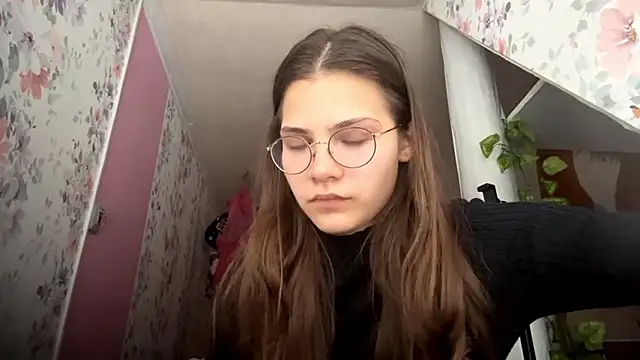 EdythRozier's cam snapshot