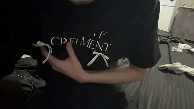 Cutedina's cam snapshot