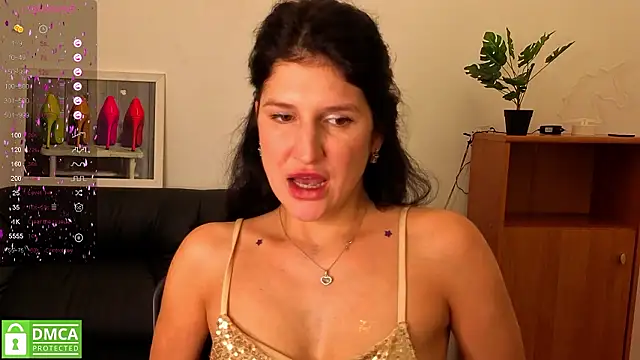 Alianna_Solo_Kisses live sex cam