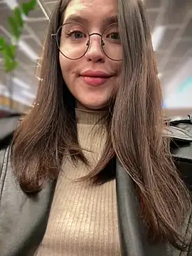 meow_girl's cam snapshot