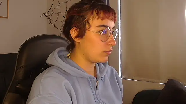 Miacatsito3's cam snapshot