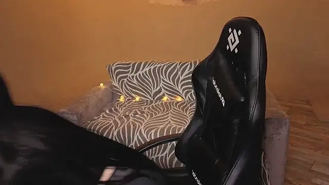 1Sweettykeyte2's cam snapshot