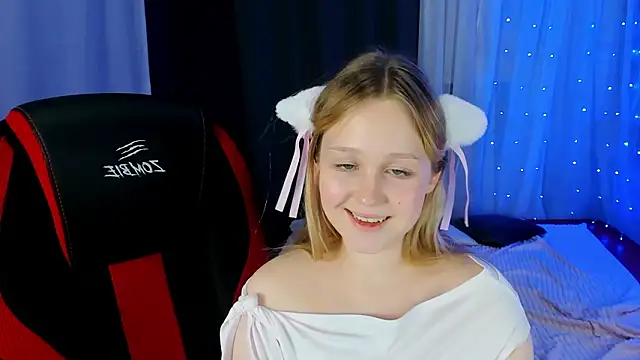 FallenLane's cam snapshot