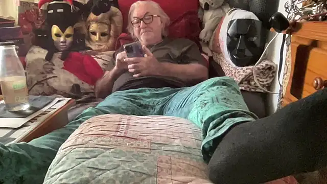 EroticVenetian live sex cam