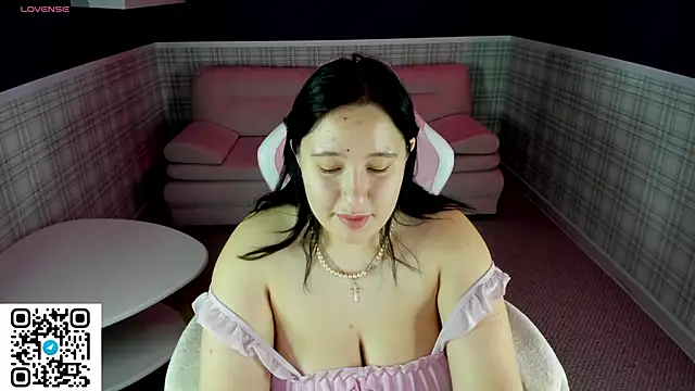 Linda_Grayy's cam snapshot