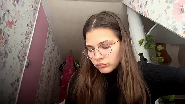 EdythRozier's cam snapshot