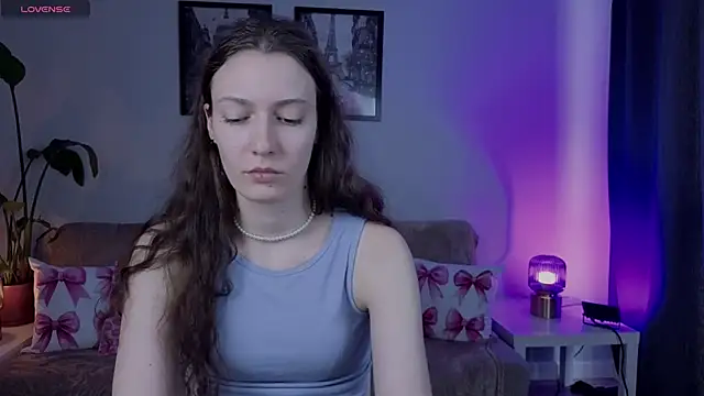 VioletaBloom's cam snapshot