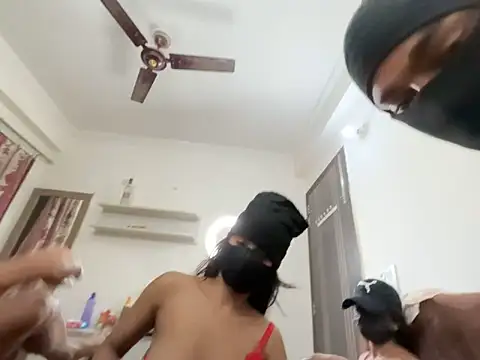 avnikaur live sex cam