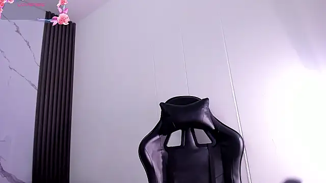 ShaunaDream's cam snapshot