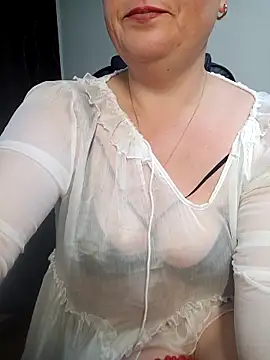 EllaLove2277 live sex cam