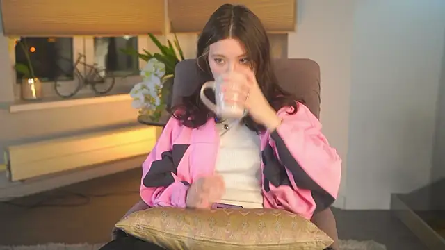 EleniRoeber's cam snapshot