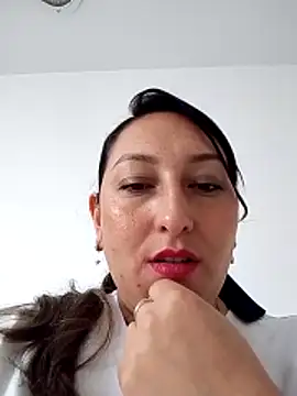 Valeria_montana_'s cam snapshot