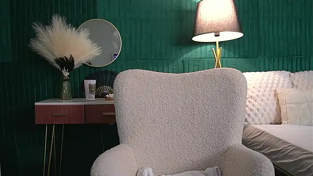 HaileyMoonn's cam snapshot