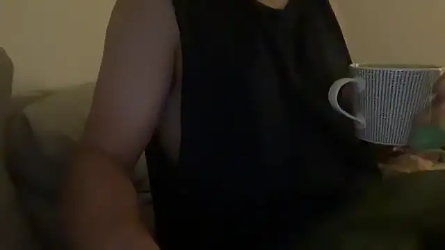 Jamesgatsby22's cam snapshot