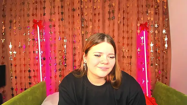 KellyFiery's cam snapshot