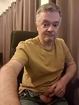 Mitchoxxford's cam snapshot