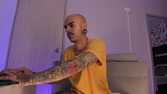 kaletattoo live sex cam