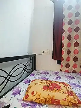 LoveLy-Soneya's cam snapshot