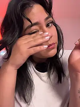 JulianaCastillo live sex cam