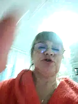 gentleblonde's cam snapshot