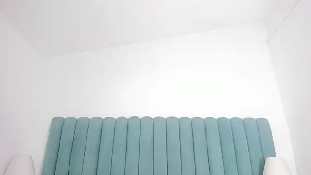 FrancescaSkuirt live sex cam