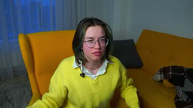 KarrenPear's cam snapshot