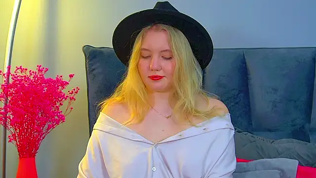 EmilyEvanse's cam snapshot