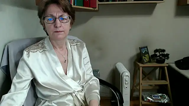 katemodel's cam snapshot