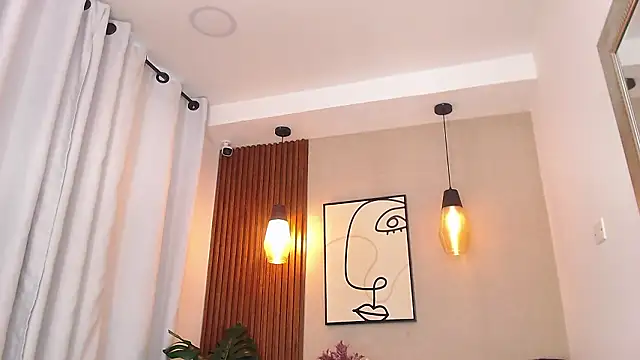 Sharlotte_Milk's cam snapshot