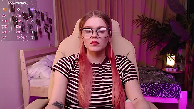 Gretchen_Mol's cam snapshot