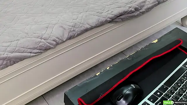 SilasCollins's cam snapshot