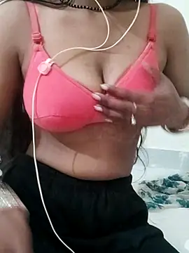 farana_bhat's cam snapshot