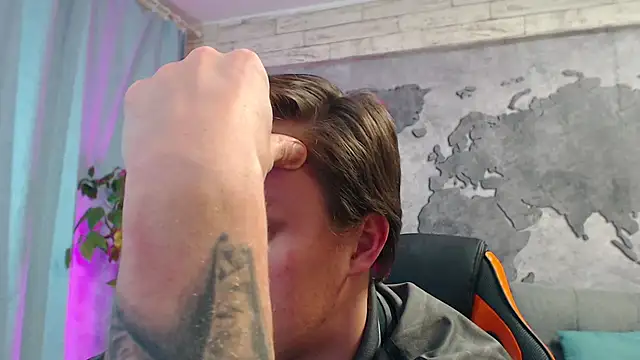 VikingChrisss's cam snapshot