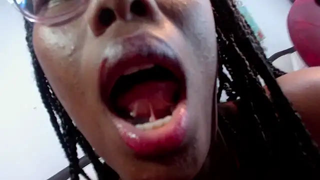 Sara_Marks's cam snapshot