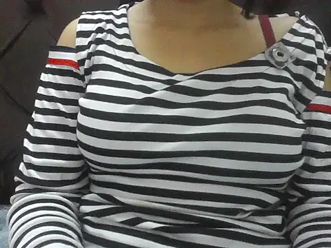 sexyrupali33's cam snapshot