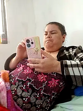 yaneth_'s cam snapshot