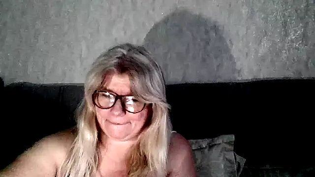 Diana_49's cam snapshot