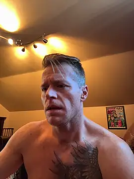 DILFiGuess1 live sex cam