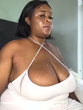 KINKYBOOTI22's cam snapshot