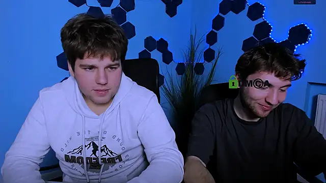 michael_strong1's cam snapshot