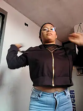 StornBunnyy_'s cam snapshot