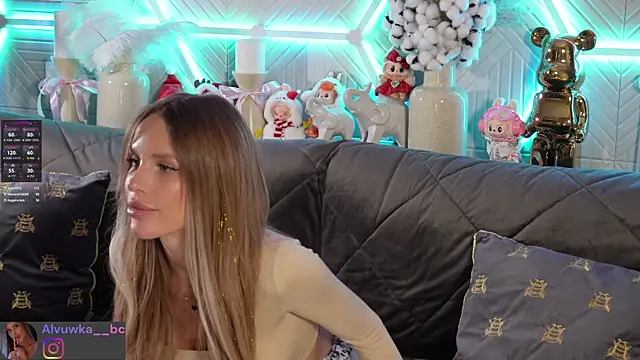 Alvuwkaa live sex cam