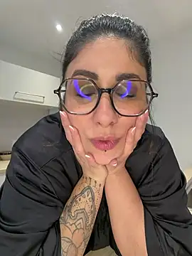 MlleMargaux's cam snapshot