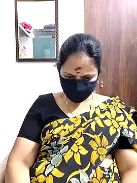 Queen-Neha's cam snapshot