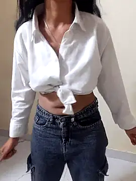 Anjali680's cam snapshot