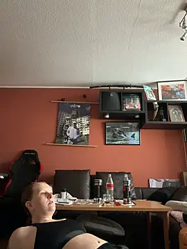 wetgerman_2's cam snapshot